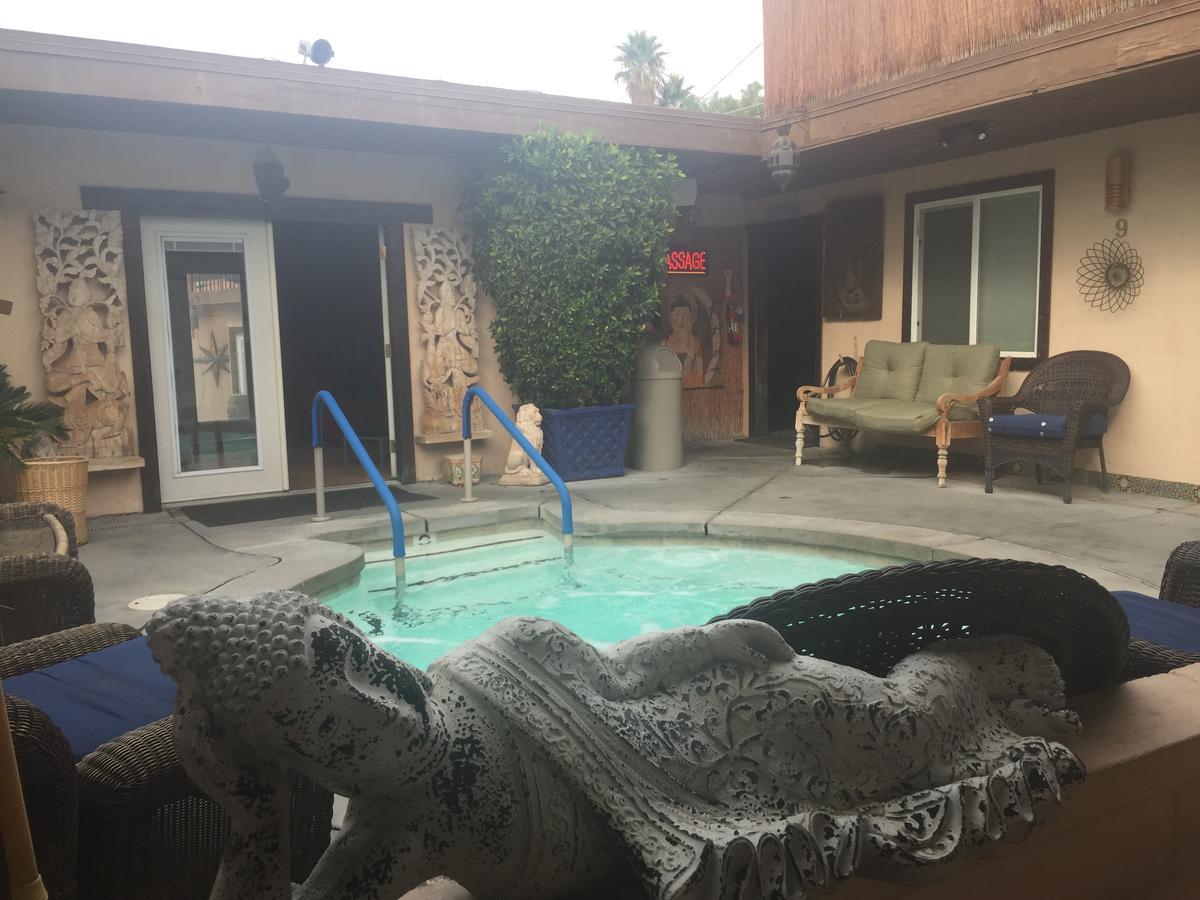 Sea Mountain Nude Resort & Spa Hotel - Adults Only Desert Hot Springs Exterior foto